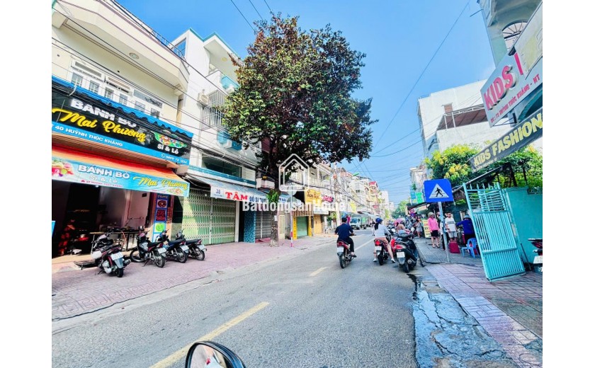 Nhà trung tâm Huỳnh Thúc Kháng – gần chợ Xóm Mới, biển 5 phút – đang cho thuê 6tr/tháng
